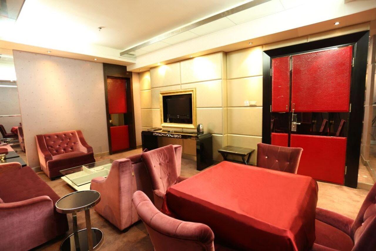 Harbin Yakelai Holiday Hotel 外观 照片